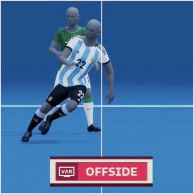 Lautaro Martinez 2 lần bị bắt lỗi việt vị.