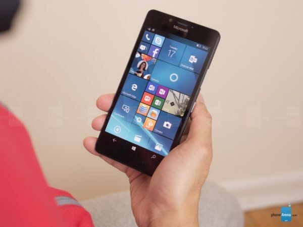 Mở hộp Microsoft Lumia 950 và 950 XL
