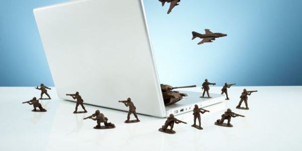Các doanh nghiệp đang bị động trước hacker