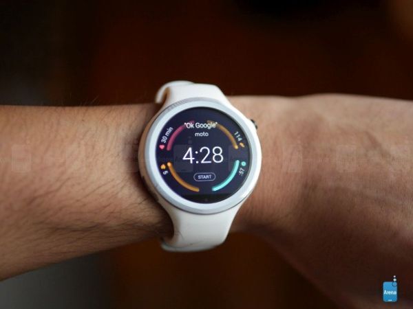 Moto 360 thế hệ mới tích hợp GPS, giá gần 7 triệu đồng