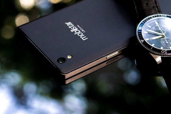 Mobiistar, smartphone thời trang, Lai Zumbo, smartphone việt