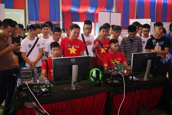 Tái khởi động ngày hội FIFA Online 3