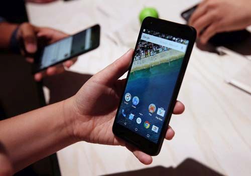 Google thử nghiệm mở khóa máy tính bằng di động
