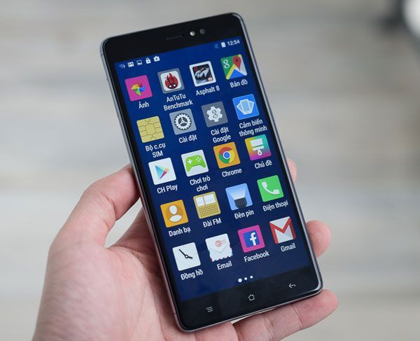 Vi5 Plus - Phablet kim loại nguyên khối, giá hơn 3 triệu đồng