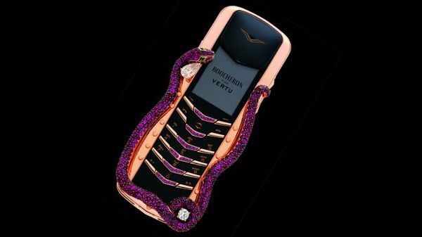 Vertu Signature Cobra