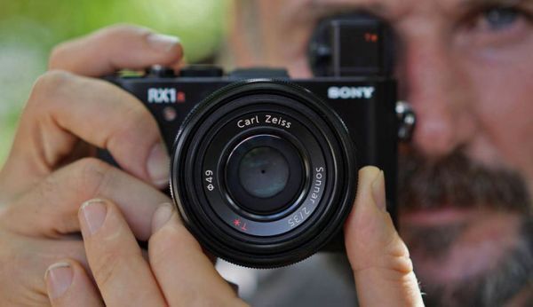 Sony, RX1R II, FullFrame, máy ảnh chuyên nghiệp