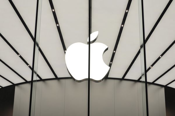 Google chi 1 tỷ USD để được “độc quyền” trên iOS
