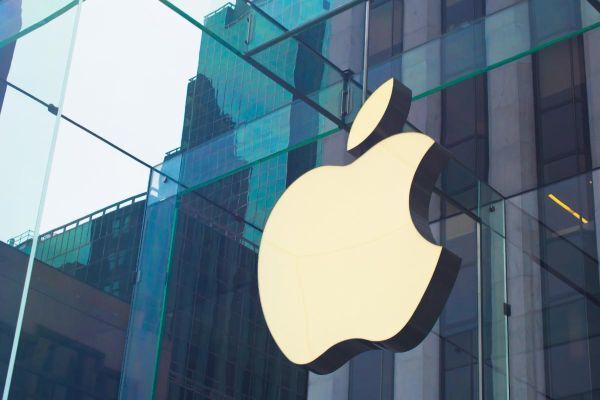 Alphabet soán ngôi Apple, trở thành công ty giá trị nhất thế giới