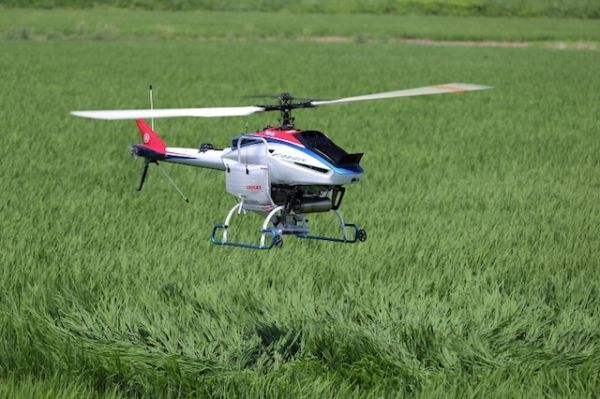 Yamaha bán ra hai dòng drone dạng trực thăng