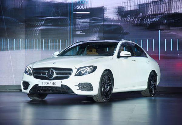 Mercedes-Benz, ô tô xe máy, Á Hậu, Huyền My, E-Class 2017, Mercedes-Benz E-300 AMG, Mercedes-Benz E-200, 
