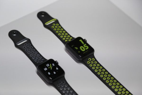 Apple và Nike bắt tay hợp tác