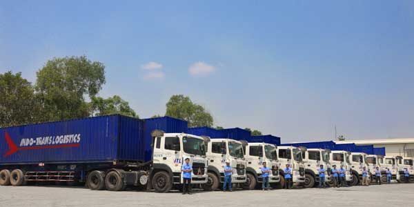 hoạt động xã hội, hoạt động từ thiện, logistic, miền Trung, hàng cứu trợ, vùng lũ, Indo Trần,