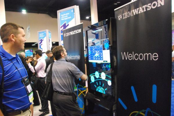 IBM hiện chỉ hy vọng vào dịch vụ đám mây