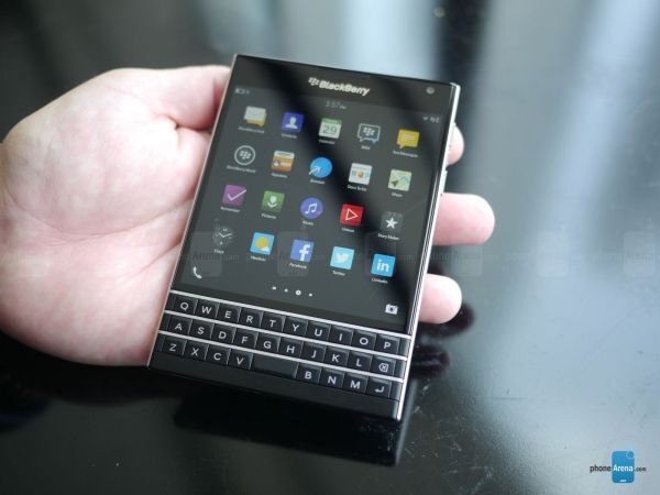 BlackBerry Passport tiếp tục hạ nhiệt, giá chỉ còn 4.8 triệu đồng  - 2