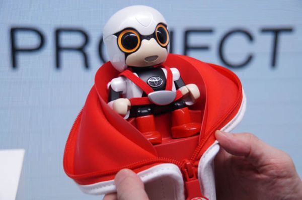 Toyota giới thiệu robot cho người cô đơn