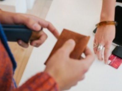 Nhức nhối môi trường trực tuyến: Lừa đảo, cờ bạc, cá độ, phim đen...