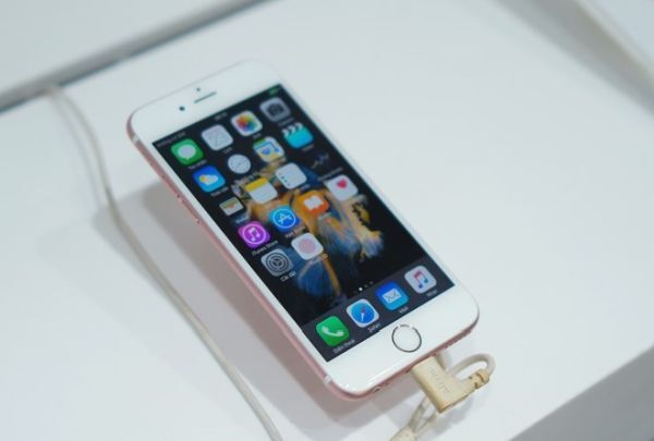 iPhone 6s 16 GB tiếp tục giảm giá 3 triệu đồng