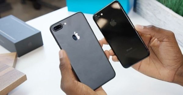 iPhone 7 chính hãng bắt đầu giảm giá mạnh