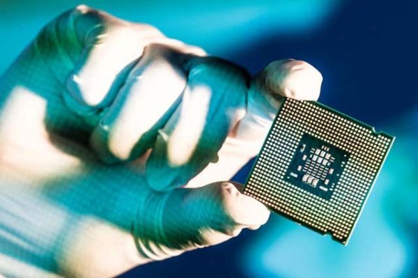 Core i7 - 7700K lộ diện với cấu hình khủng và khả năng ép xung cực cao