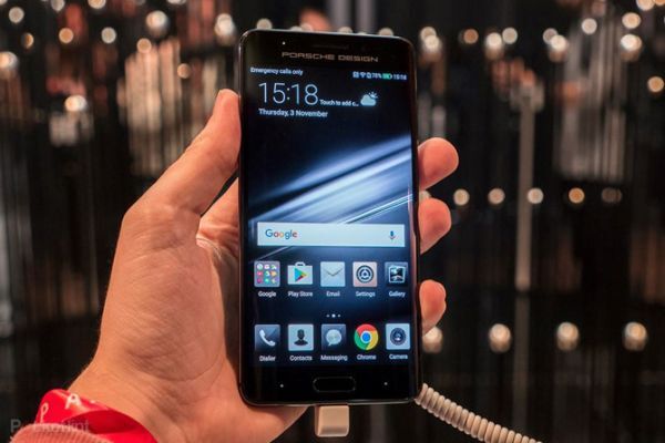 Mate 9 Porsche Design: Smartphone đắt nhất trong lịch sử của Huawei