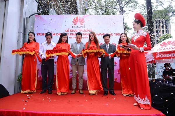 Huawei, chăm sóc khách hàng, trung tâm bảo hành, chăm sóc khách hàng đa kênh, trung tâm dịch vụ khách hàng, dịch vụ hậu mãi