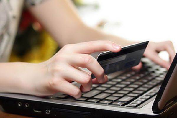 Nhà cung cấp dịch vụ Internet Banking phải chịu trách nhiệm về dữ liệu nhạy cảm của khách hàng