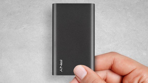 Ra mắt ổ SSD gắn ngoài PNY Elite