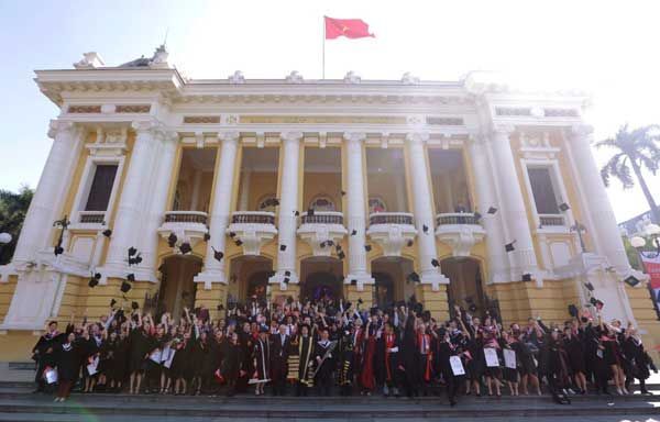 RMIT Việt Nam, Nhà hát Lớn Hà Nội, lễ tốt nghiệp, trao bằng tốt nghiệp,