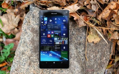 Lumia 950 XL đang được giảm giá mạnh trong dịp nghỉ lễ cuối năm