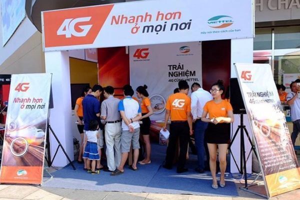 Viettel có hơn 1.600 điểm đổi SIM 4G miễn phí trên toàn quốc