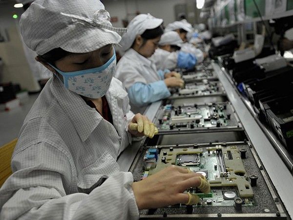 Apple gặp khó khi các đối tác Trung Quốc từ chối sản xuất tại Mỹ