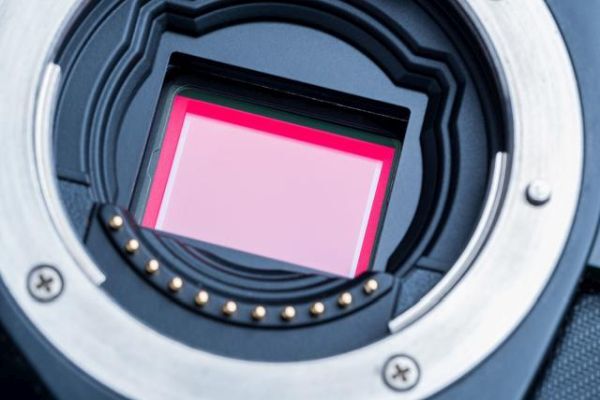 Tamron phát triển cảm biến siêu nhạy