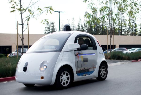 Google “ráo riết” tuyển nhân sự cho bộ phận xe tự hành