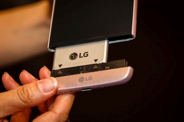 GSMA: LG G5 là smartphone tốt nhất MWC 2016