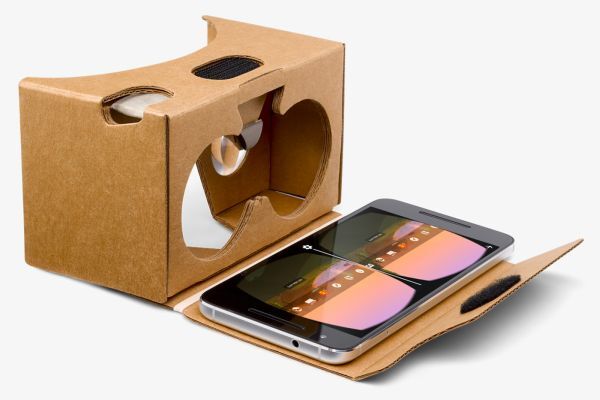 Google bán Cardboard trên hệ thống store online