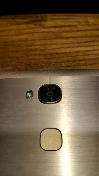 Cụm camera và cảm biến vân tay 2.0