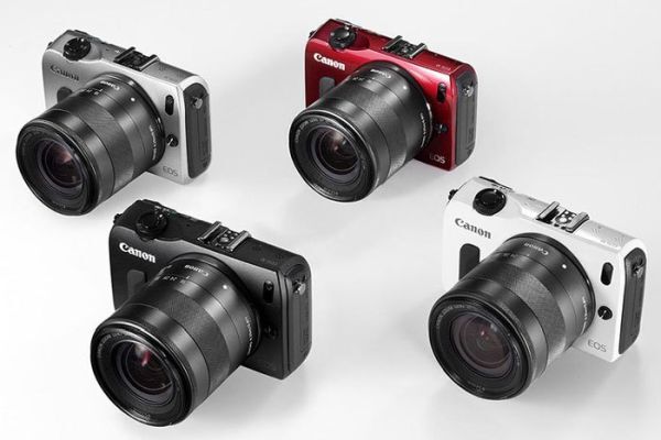 Canon dồn sức cho thị trường máy ảnh không gương lật