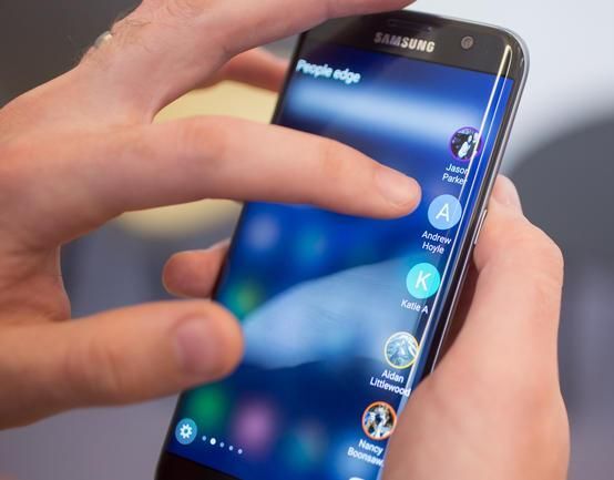 Samsung, Galaxy S7, Galaxy S7 Edge, FPT SHop, thị trường việt nam,smartphone cao cấp, Viettel Store, thế giới di động, viễn thông A