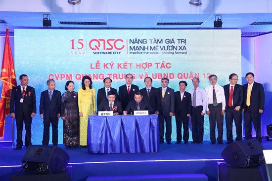 Công viên phần mềm quang trung, QTSC, khu CNTT tập trung, doanh thu CNTT