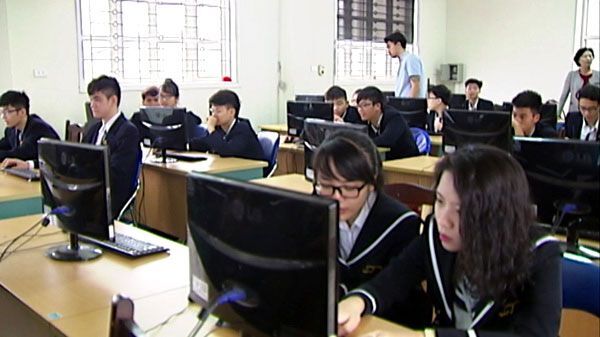 Vượt “Vũ môn” ảo cùng kỳ Thi thử THPT Quốc gia trực tuyến