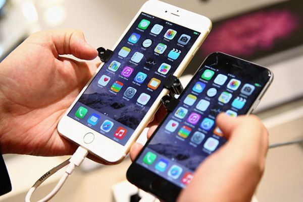 Vì sao Apple vẫn giữ phiên bản iPhone SE 16 GB?