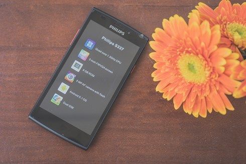 Philips S337 smartphone giải trí dưới 2 triệu đồng