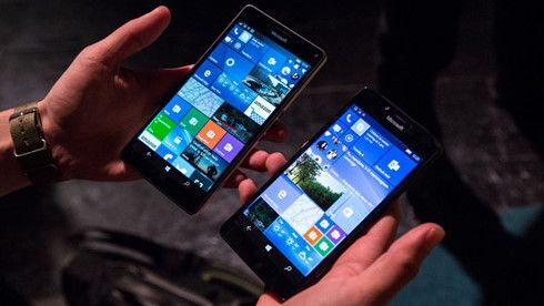 Mua Lumia 950 XL được tặng miễn phí Lumia 950