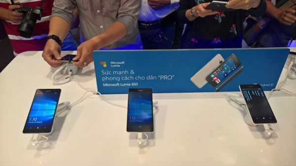 Lumia 650 sẽ lên kệ tại Việt Nam từ ngày 12/4