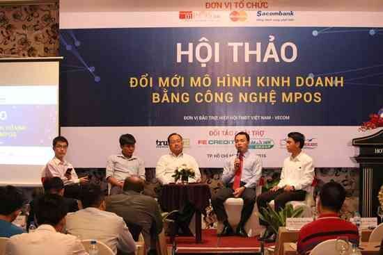 Phí - rào cản thanh toán trong thương mại điện tử