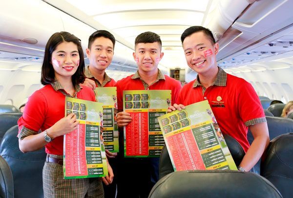 Hòa nhịp cùng Euro 2016, Vietjet tặng lịch thi đấu 