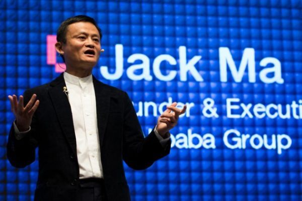 Jack Ma mạnh miệng tuyên bố "hàng nhái không có chỗ trên Alibaba"