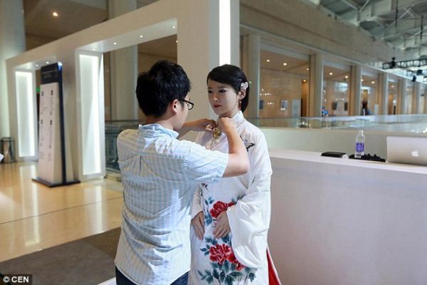 công nghệ búp bê tình dục