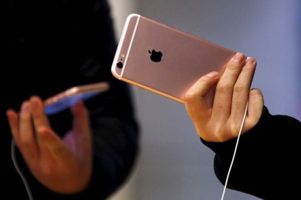 apple, Kiện vi phạm bản quyền, tính năng sạc nhanh, Sạc nhanh, Apple bị kiện, bị kiện, sao chép thiết kế