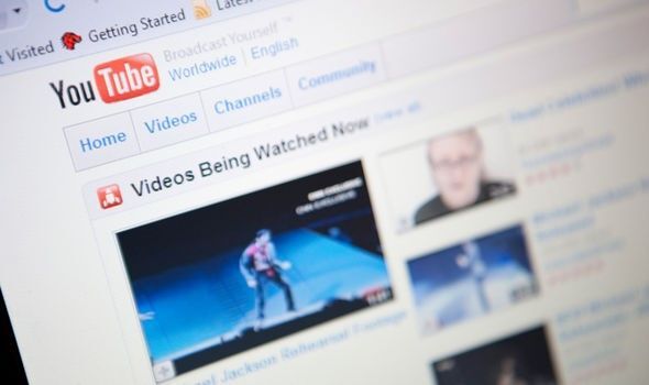 Thiết bị mở YouTube có thể bị tấn công bằng khẩu lệnh